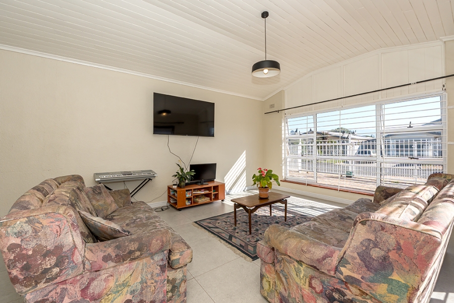 To Let 3 Bedroom Property for Rent in Townsend Estate Western Cape